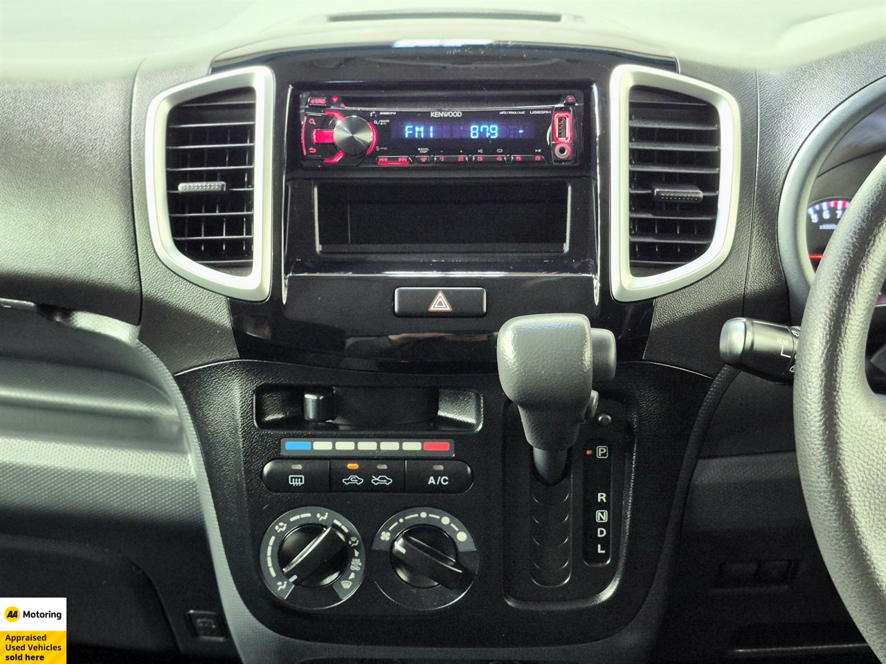 2015 Suzuki Solio