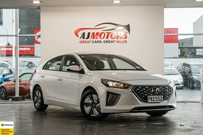 2022 Hyundai IONIQ - Thumbnail