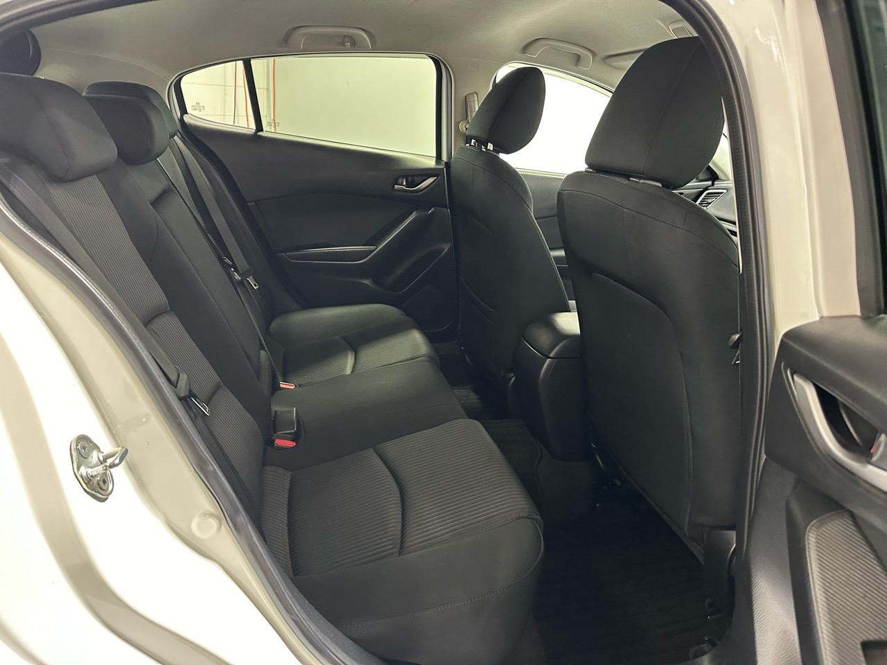 2014 Mazda Axela Sport
