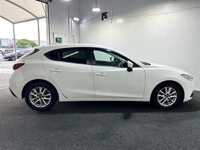 2014 Mazda Axela Sport - Thumbnail