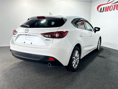 2014 Mazda Axela Sport - Thumbnail