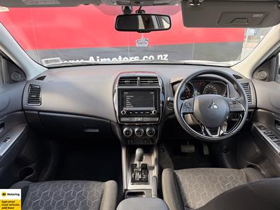 2024 Mitsubishi ASX - Thumbnail