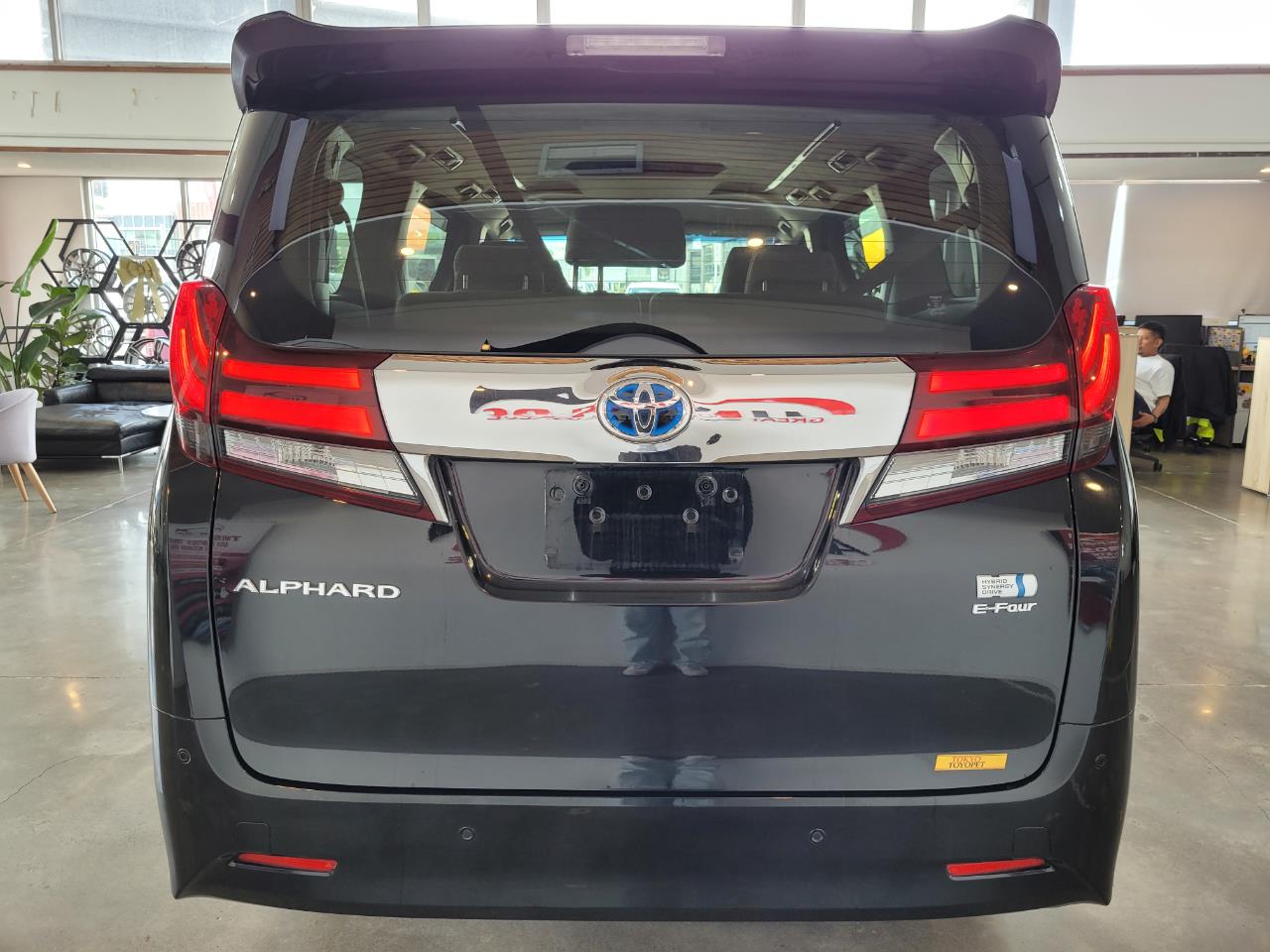 2015 Toyota Alphard