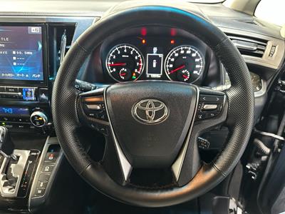2017 Toyota Vellfire - Thumbnail