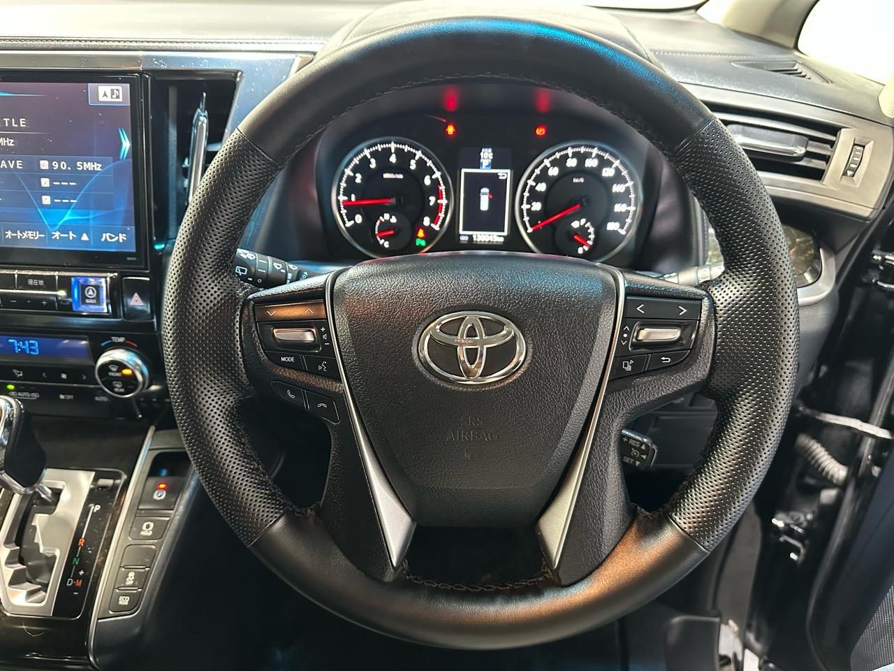 2017 Toyota Vellfire