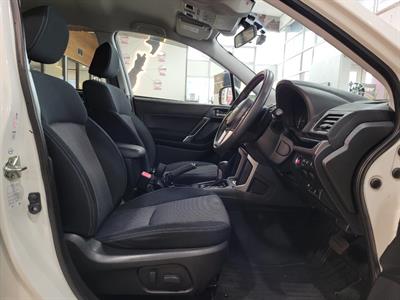 2015 Subaru Forester - Thumbnail