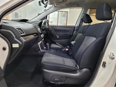 2015 Subaru Forester - Thumbnail
