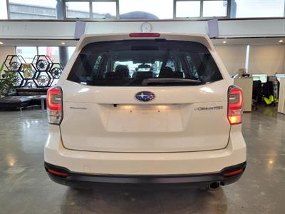 2015 Subaru Forester - Thumbnail