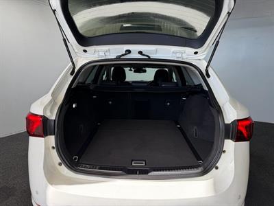2018 Toyota Avensis - Thumbnail