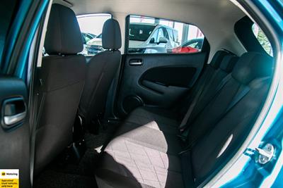 2012 Mazda Demio - Thumbnail