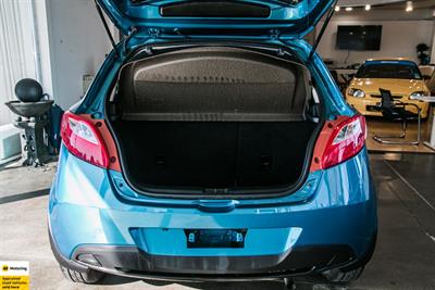 2012 Mazda Demio - Thumbnail