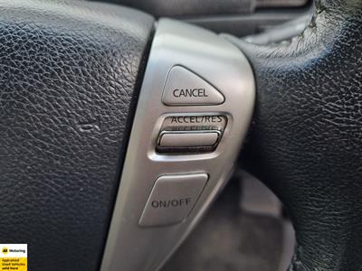 2014 Nissan Serena - Thumbnail