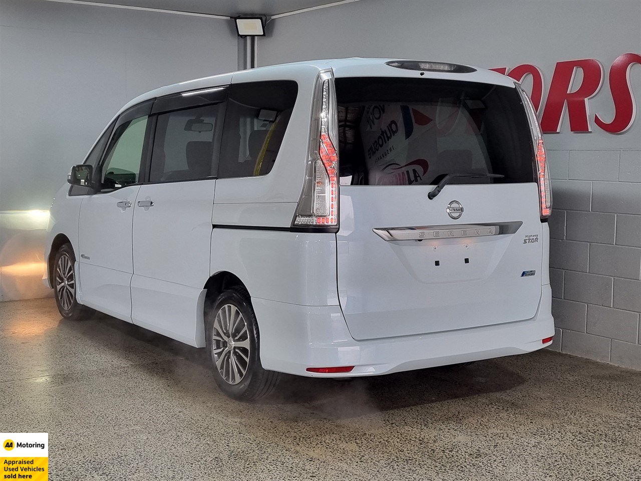 2014 Nissan Serena