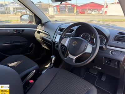 2015 Suzuki Swift - Thumbnail