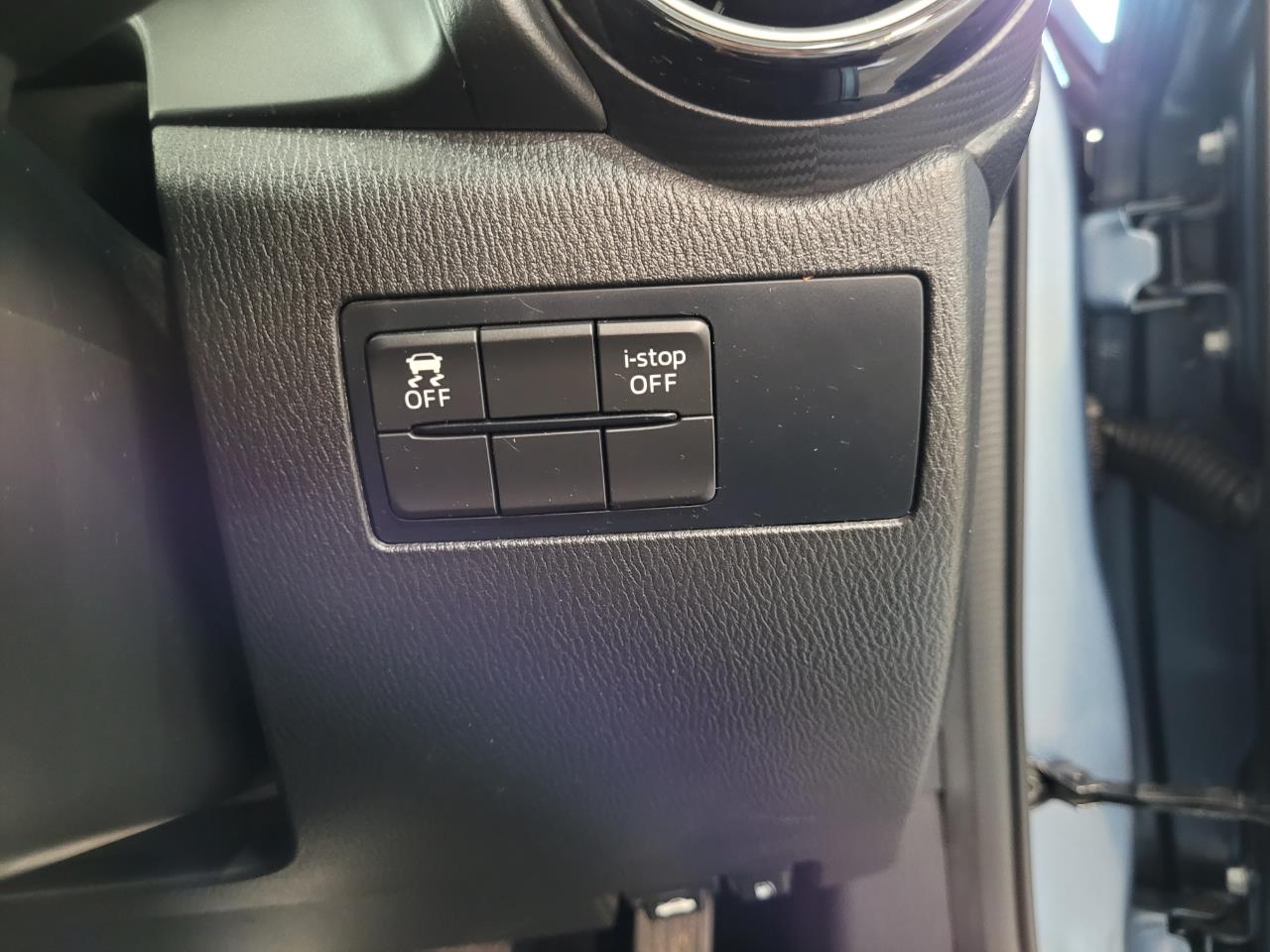 2016 Mazda Demio