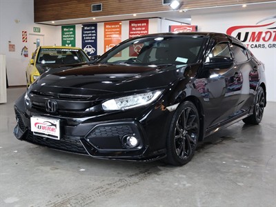 2018 Honda Civic - Thumbnail