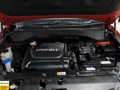 2016 Hyundai Santa Fe - Thumbnail