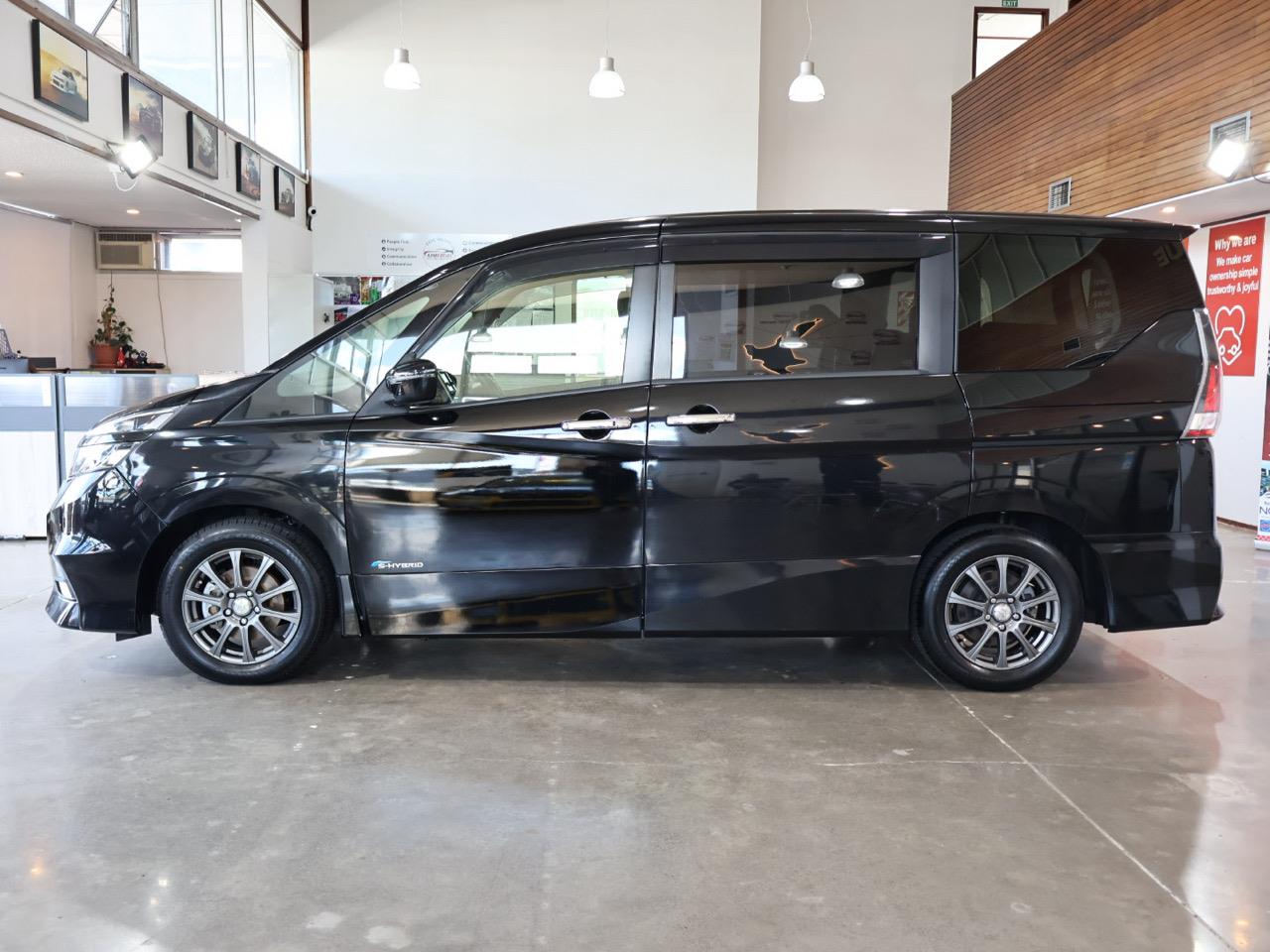 2016 Nissan Serena
