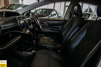 2016 Toyota Aqua - Thumbnail