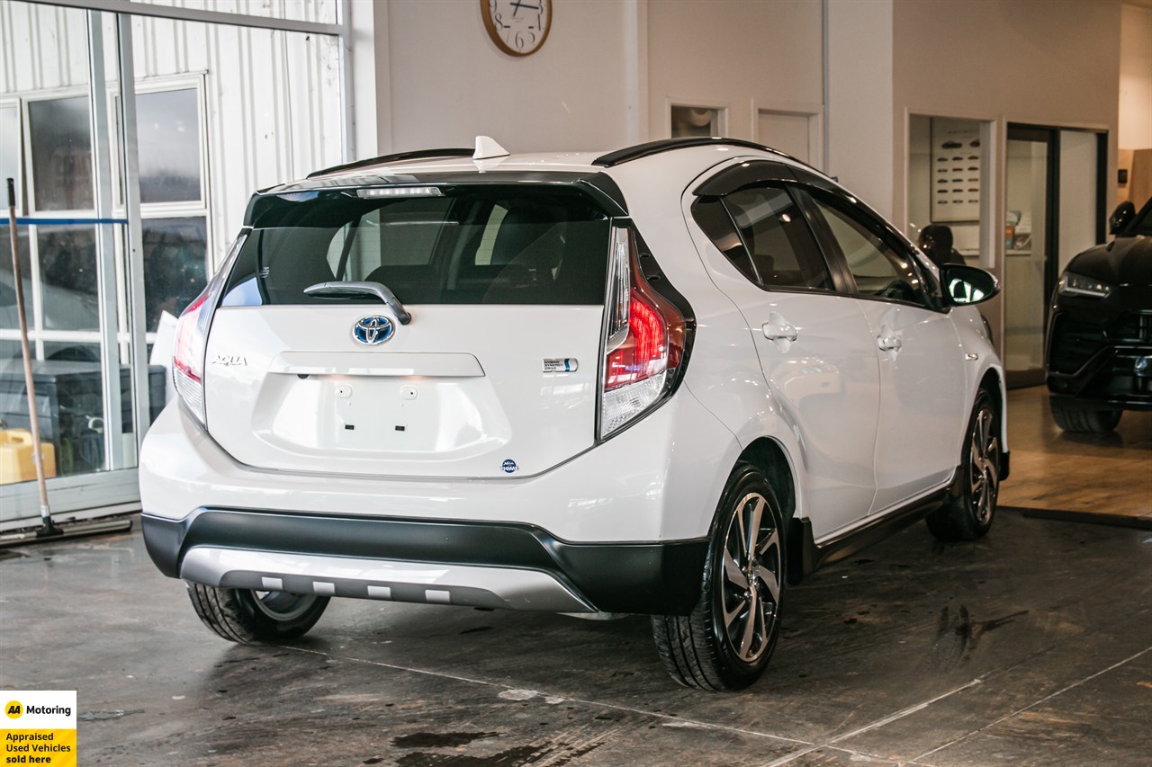 2016 Toyota Aqua