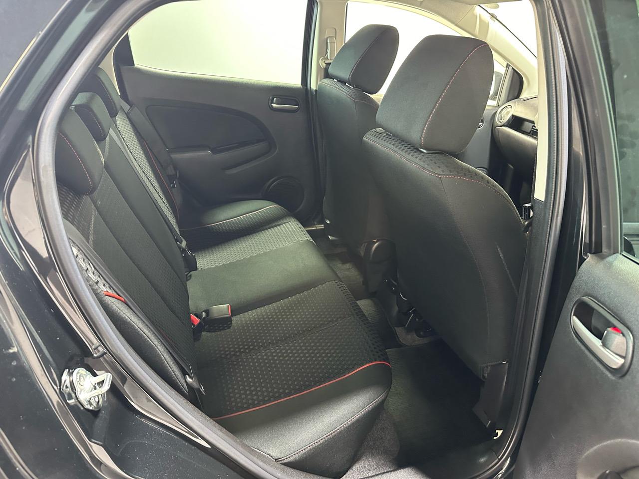 2013 Mazda Demio