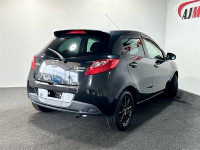 2013 Mazda Demio - Thumbnail