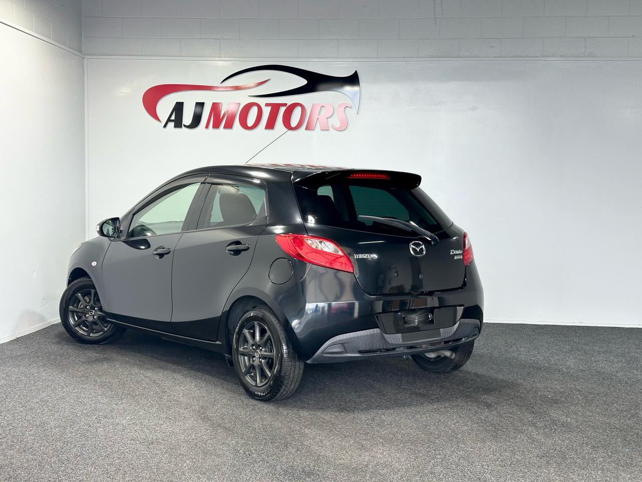 2013 Mazda Demio