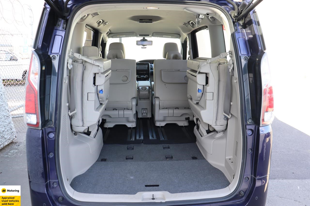 2016 Nissan Serena