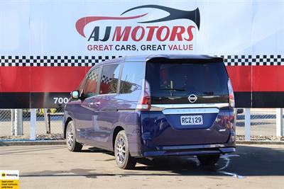 2016 Nissan Serena - Thumbnail