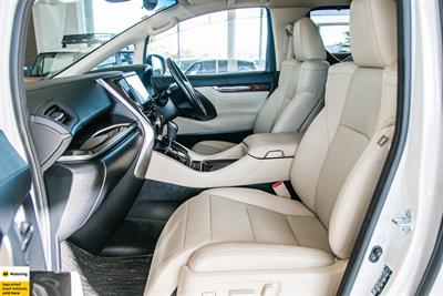 2021 Toyota Alphard - Thumbnail