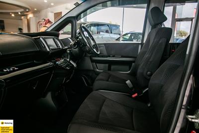 2012 Honda Step Wagon - Thumbnail