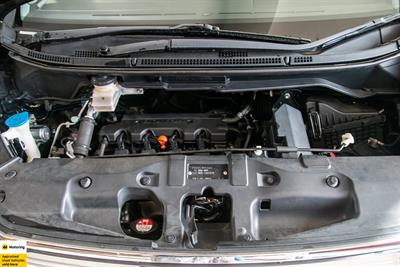 2012 Honda Step Wagon - Thumbnail