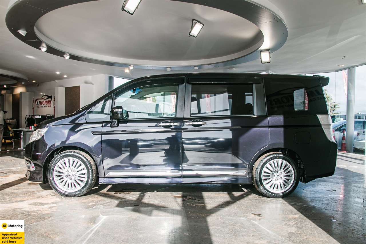 2012 Honda Step Wagon