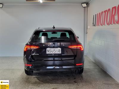 2021 Skoda Octavia - Thumbnail