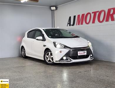 2015 Toyota Aqua - Thumbnail