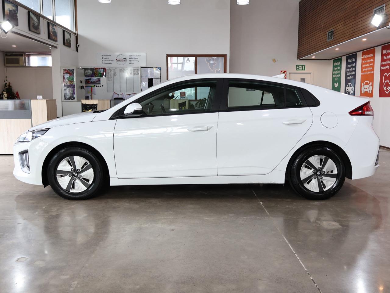 2022 Hyundai IONIQ