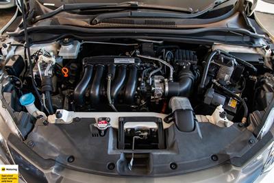 2014 Honda Vezel - Thumbnail