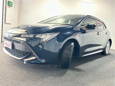 2018 Toyota Corolla - Thumbnail
