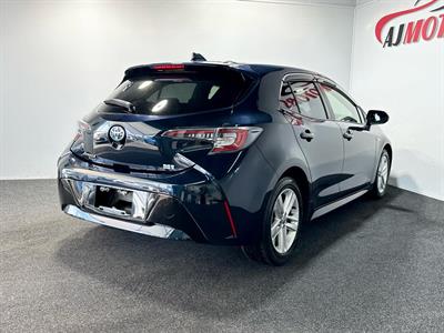 2018 Toyota Corolla - Thumbnail