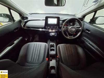 2022 Toyota Aqua - Thumbnail