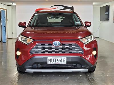 2021 Toyota RAV4 - Thumbnail