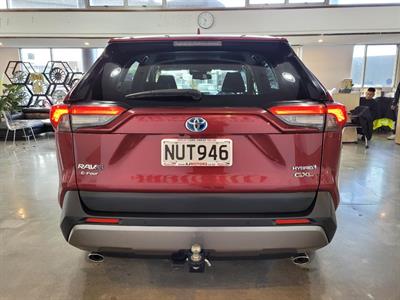 2021 Toyota RAV4 - Thumbnail
