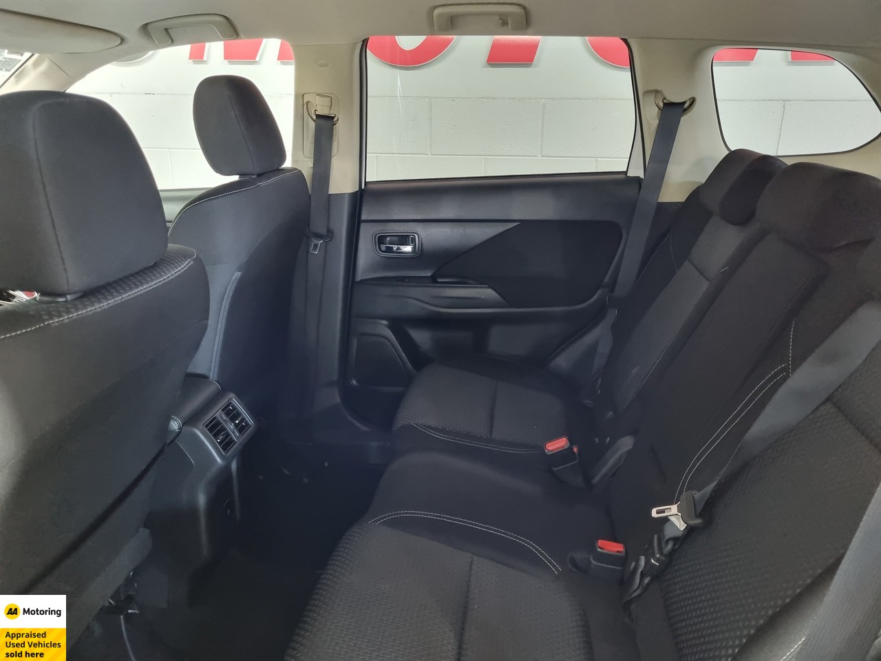 2020 Mitsubishi Outlander