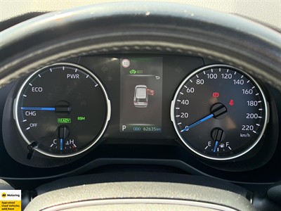 2022 Toyota RAV4 - Thumbnail