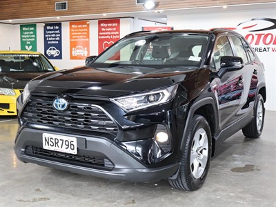 2021 Toyota RAV4 - Thumbnail