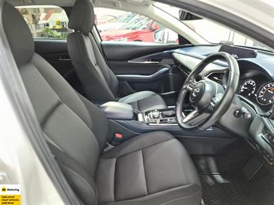 2021 Mazda CX-30 - Thumbnail