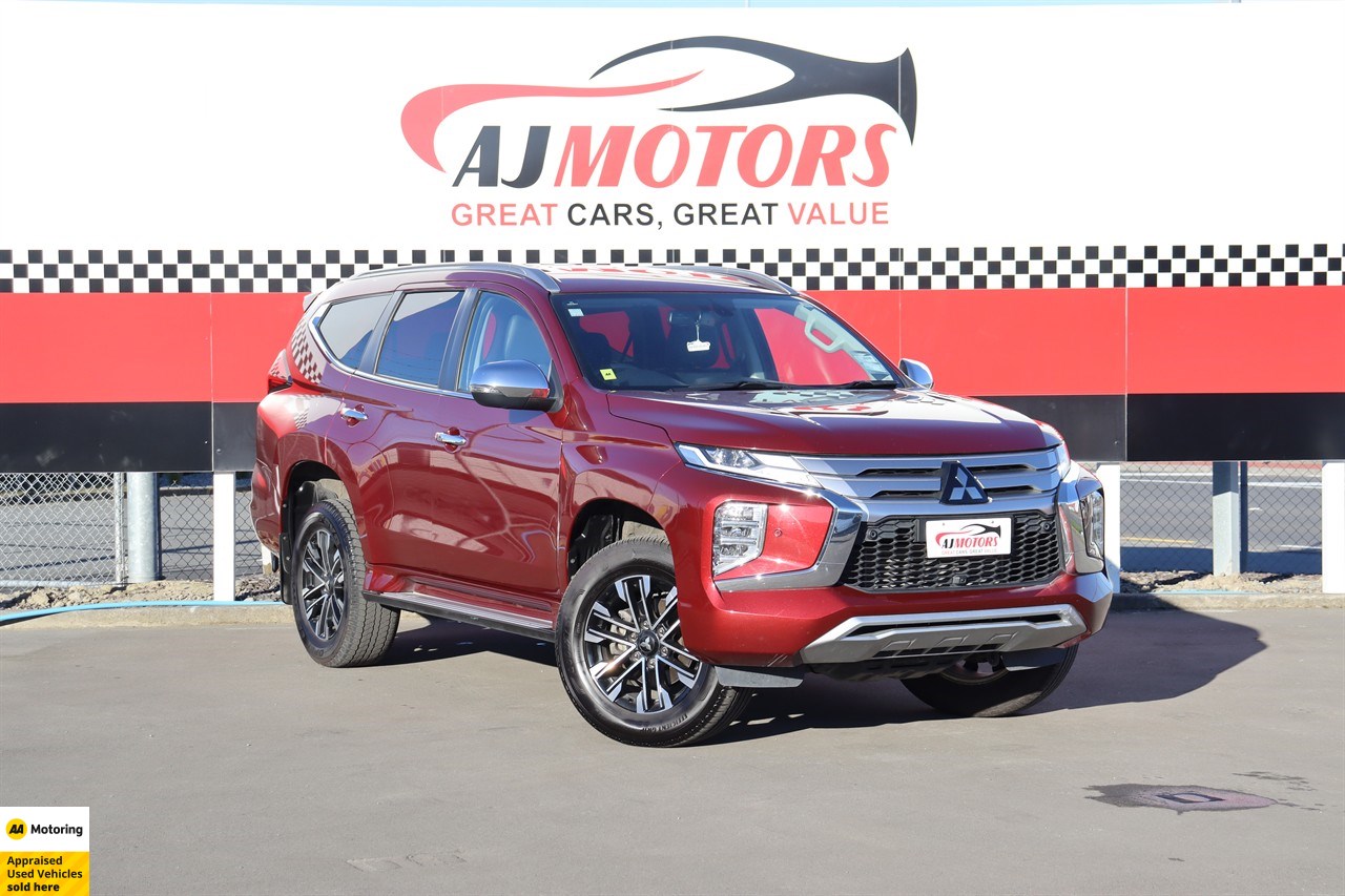 2023 Mitsubishi Pajero Sport