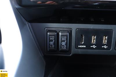 2023 Mitsubishi Pajero Sport - Thumbnail