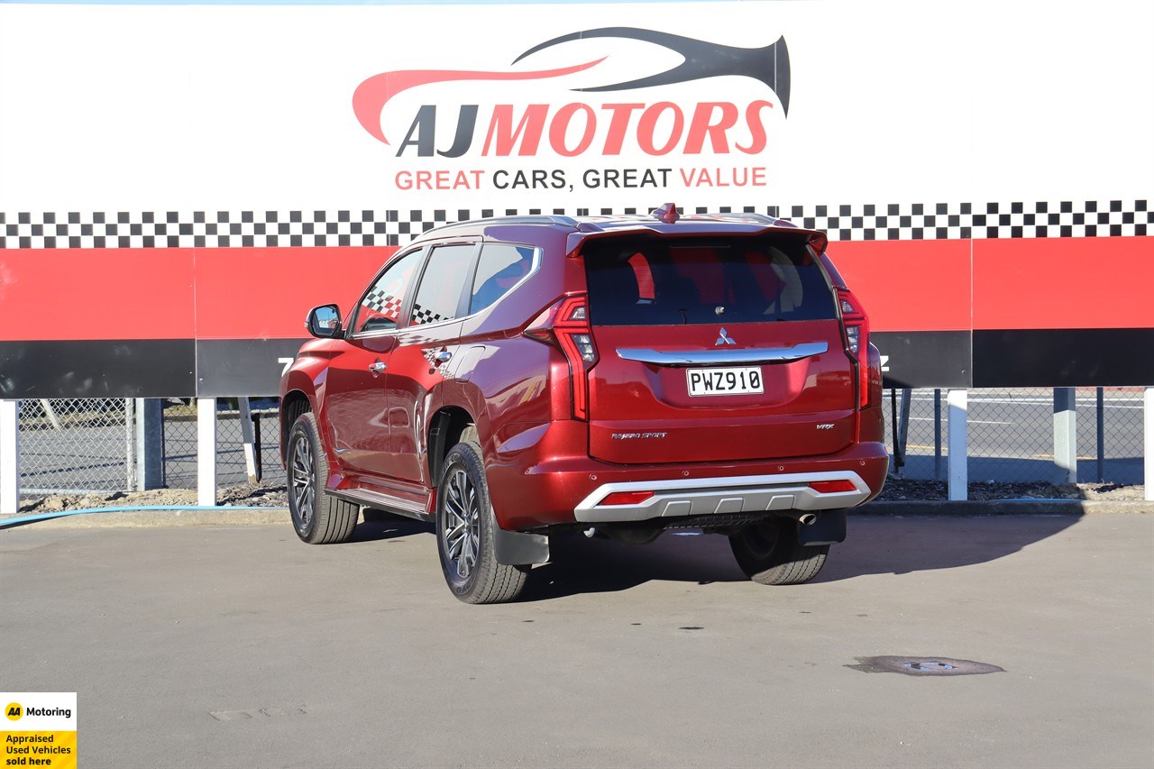 2023 Mitsubishi Pajero Sport