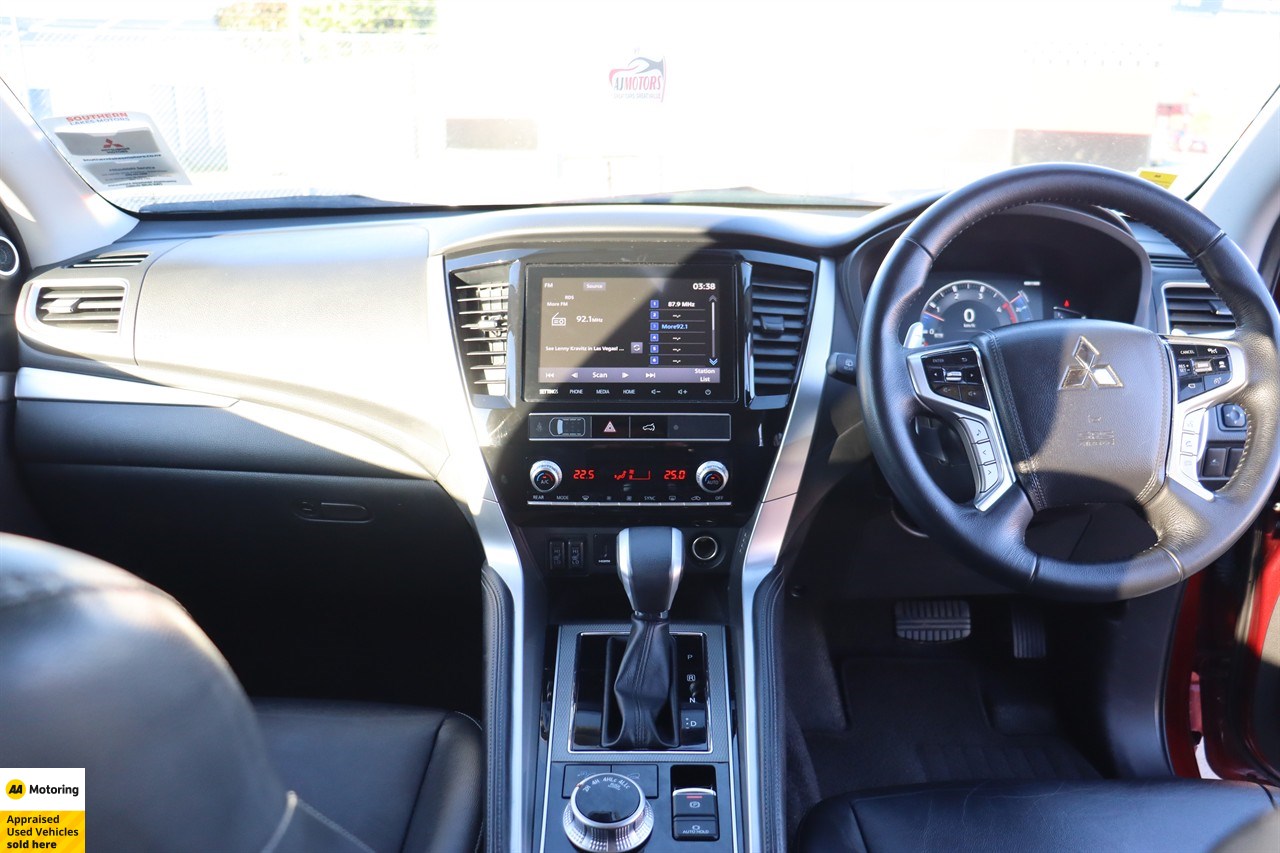 2023 Mitsubishi Pajero Sport